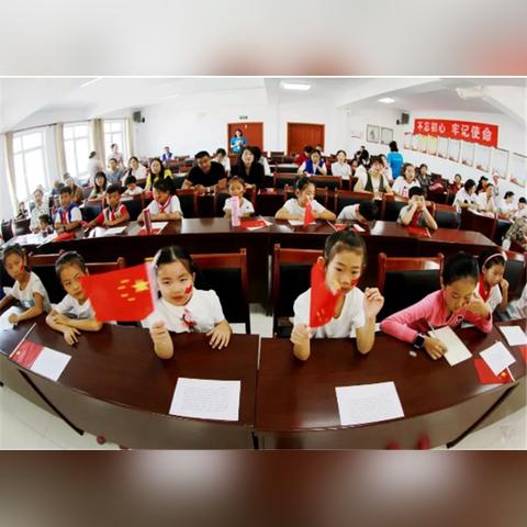 七彩天气预报最新版本全面升级,看得见的气象美学,触得到的智能守护 七彩天气预报最新版本全面升级,看得见的气象美学,触得到的智能守护
